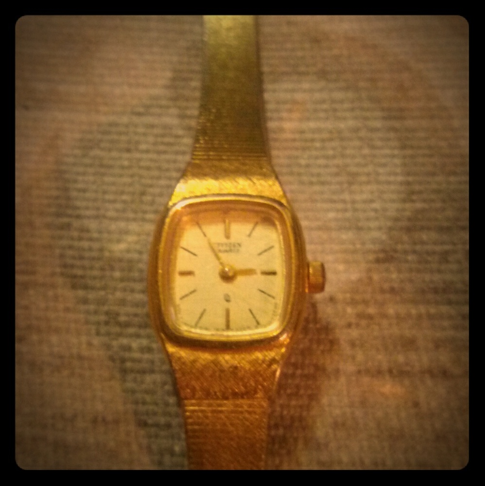 Vintage citizen ladies gold tone wrist watch